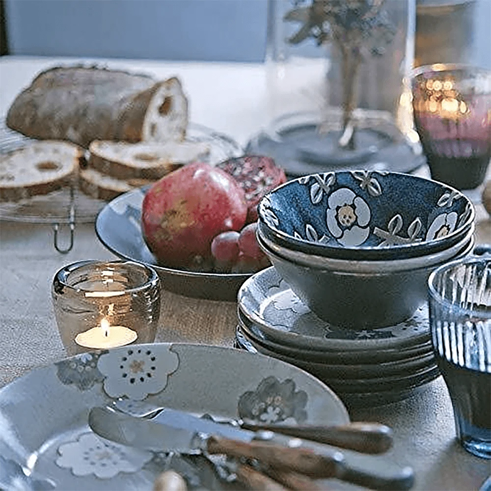 Aito Aito Mino Yaki Nordic Flower Series Bowl - Navy Blue (13cm) 5 Aito Aito Mino Yaki Nordic Flower Series Bowl - Navy Blue (13cm) - Image 3