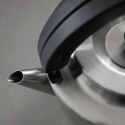 CB Japan CB Japan Copan 2 In 1 Teapot And Kettle - 2.2L -The Custom Chef Shop CB Japan Copan 2in1 Teapot and Kettle 1.7L 06