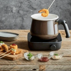 Wahei Freiz Freiz Rinto Enamel Induction Multipot With Lid (2.2L) - Brown -The Custom Chef Shop Freiz Rinto Handy Pot Brown 1