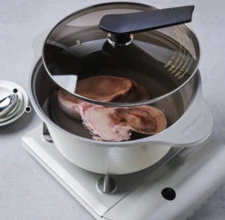 Happycall Happycall Onde Ceramic Nonstick Induction Pot With Lid - 24cm (4L) 21 Happycall Happycall Onde Ceramic Nonstick Induction Pot With Lid - 24cm (4L) -The Custom Chef Shop Happycall IH Onde Ceramic Pot 24cm with Lid 4L 08