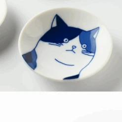 Toki Yamaman Shichita Mino Yaki Cat Mike Mini Side Plate (8cm) -The Custom Chef Shop Mino Yaki Neko Mike Cat Side Plate 8cm 1