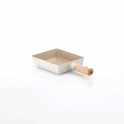 Neoflam Neoflam Fika Ceramic Nonstick Induction Omelette Pan - 18cm 10 Neoflam Neoflam Fika Ceramic Nonstick Induction Omelette Pan - 18cm -The Custom Chef Shop Neoflam Fika Ceramic Nonstick Induction Omelette Pan 02