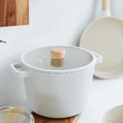 Neoflam Neoflam Fika Ceramic Nonstick Induction Stock Pot With Lid - 22cm (4.7L) 13 Neoflam Neoflam Fika Ceramic Nonstick Induction Stock Pot With Lid - 22cm (4.7L) -The Custom Chef Shop Neoflam Fika Ceramic Nonstick Induction Stock Pot 22cm 04