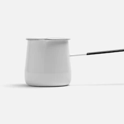 Noda Horo Noda Horo Enamel Milk Pan -The Custom Chef Shop Noda Horo Enamel Milk Pan 1