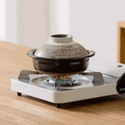 Saji Saji Tochiri Mini Donabe Japanese Clay Pot 18.5cm - Made In Japan -The Custom Chef Shop Saji Tochiri Donabe Japanese Clay Pot 4