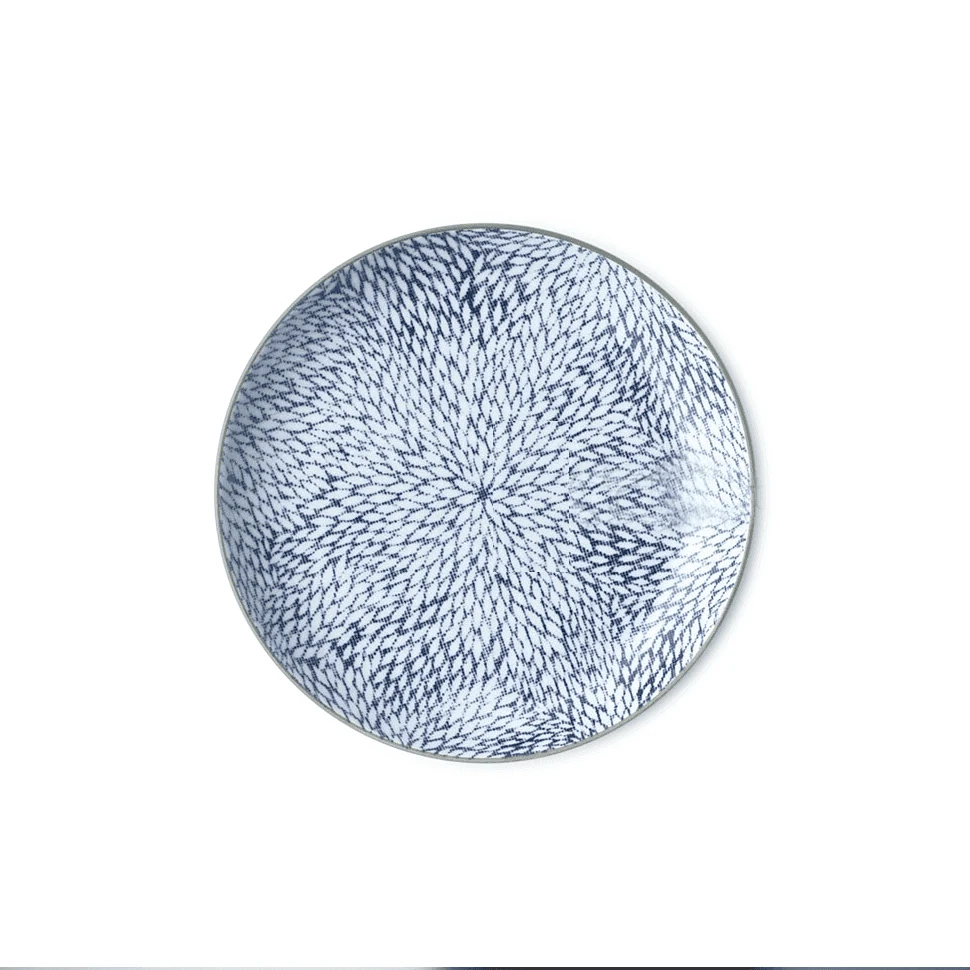 Showa Seito Showa Seito Classic Blue And White Porcelain Dinner Plate Set Of 3 6 Showa Seito Showa Seito Classic Blue And White Porcelain Dinner Plate Set Of 3 - Image 4