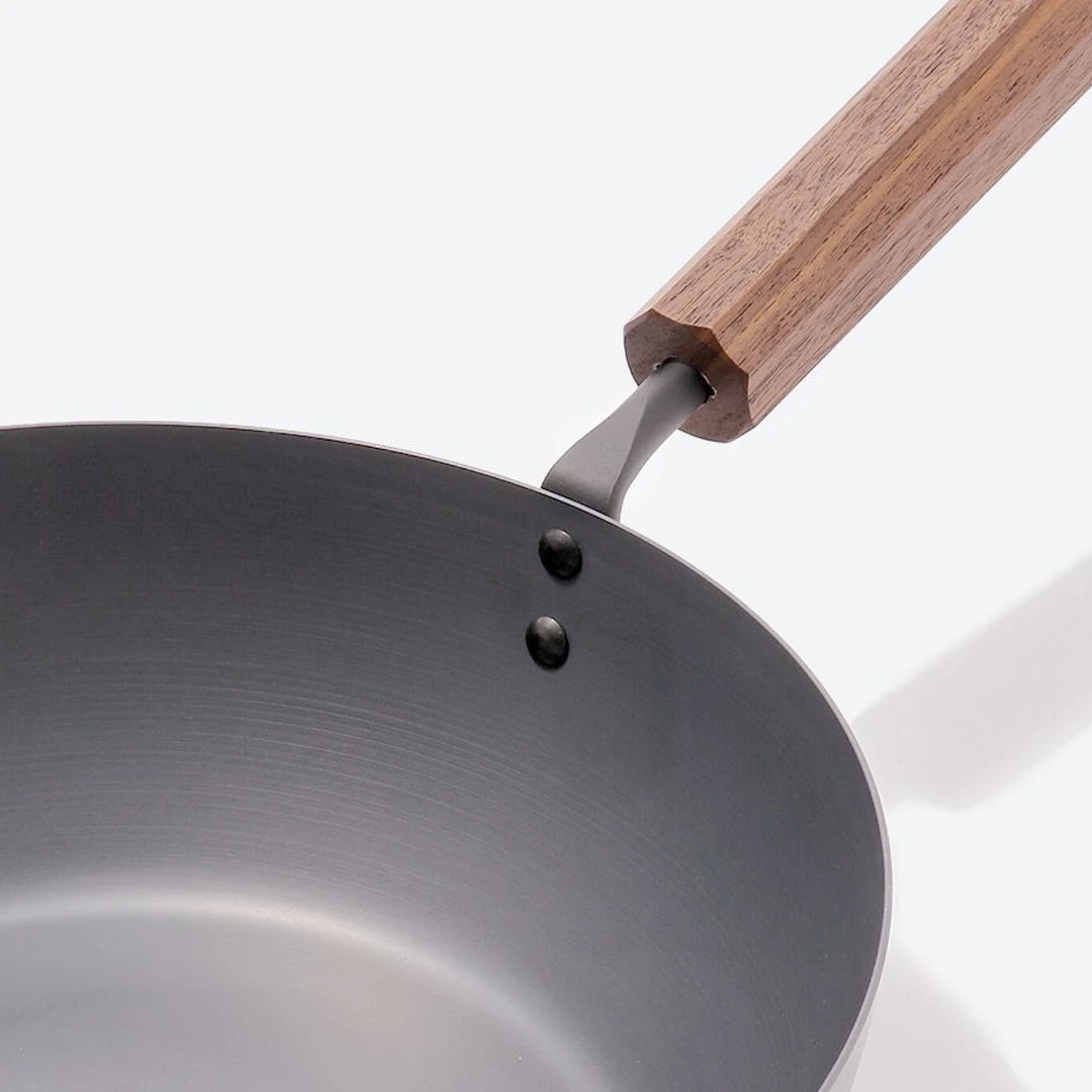 Arnest Tanabe Kanagu Nitrided Carbon Steel Induction Wok - 26cm 4 Arnest Tanabe Kanagu Nitrided Carbon Steel Induction Wok - 26cm - Image 2