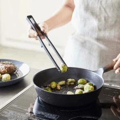 Yamazaki Yamazaki Tower Series Silicone Serving Tongs - Large -The Custom Chef Shop Yamazaki Tower Series Silicone Serving Tongs 7