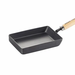 Yoshikawa Yoshikawa Cook-Pal Ren Nitrided Carbon Steel Induction Omelette Pan - 18cm -The Custom Chef Shop Yoshikawa Cook Pal Ren Nitrided Carbon Steel Induction Omelette Pan 18cm 02