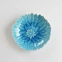 Aito Aito Seto Yaki Dahlia Glazed Side Plate (15cm) - Glossy Blue -The Custom Chef Shop aito seto yaki dahlia glazed dessert plate 15cm glossy blue 2