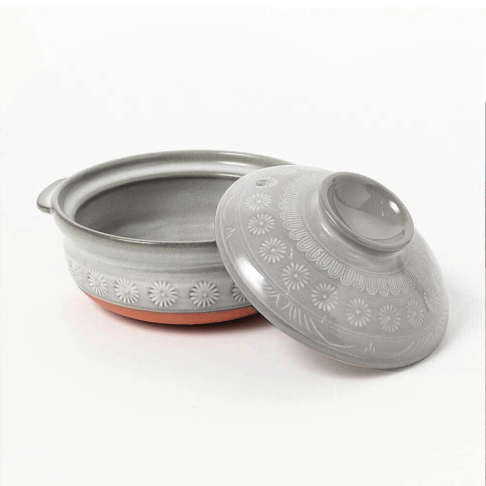 Ginpo Ginpo Hana Mishima Donabe Japanese Clay Pot 22cm (Size 7) - Made In Japan 4 Ginpo Ginpo Hana Mishima Donabe Japanese Clay Pot 22cm (Size 7) - Made In Japan - Image 2