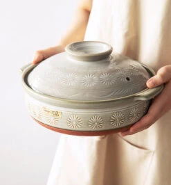 Ginpo Ginpo Hana Mishima Donabe Japanese Clay Pot 25cm (Size 8) - Made In Japan -The Custom Chef Shop ginpo hana mishima donabe japanese clay pot 25cm size 8 2